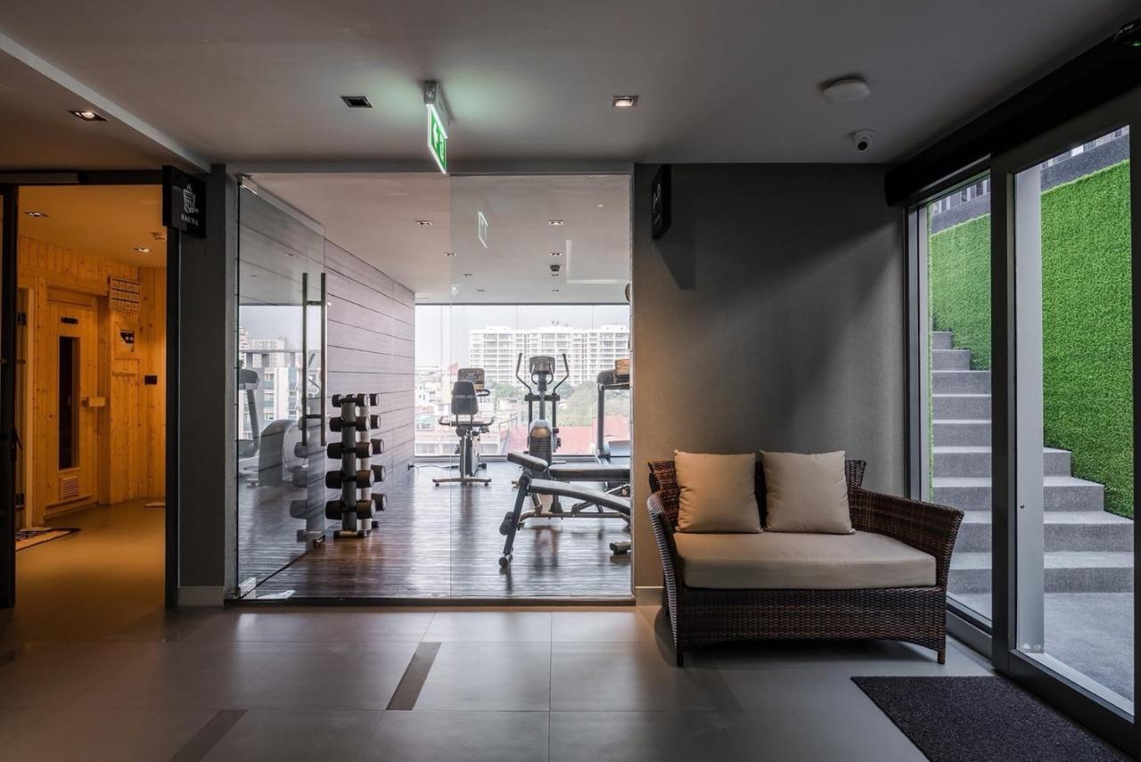 Voque Hotel & Serviced Residence Sukhumvit 51 Bangkok Exteriör bild
